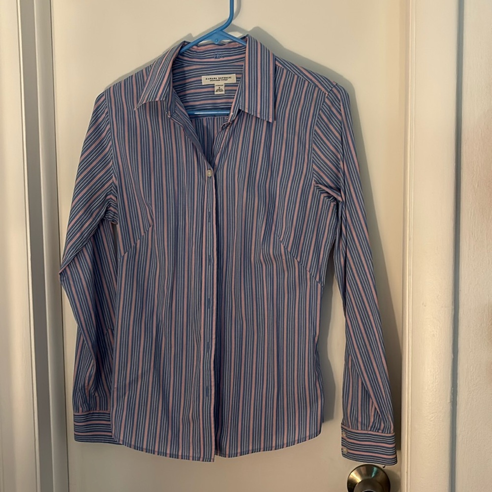 Banana Republic no-iron blouse